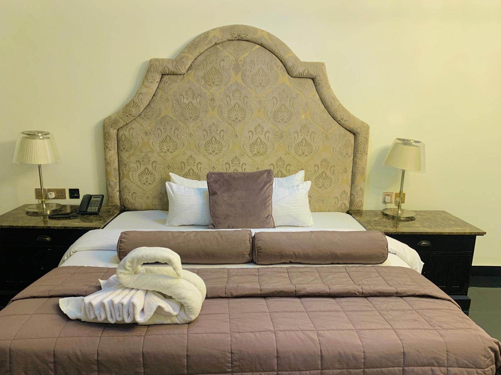 Amor Hotels Abuja Buitenkant foto