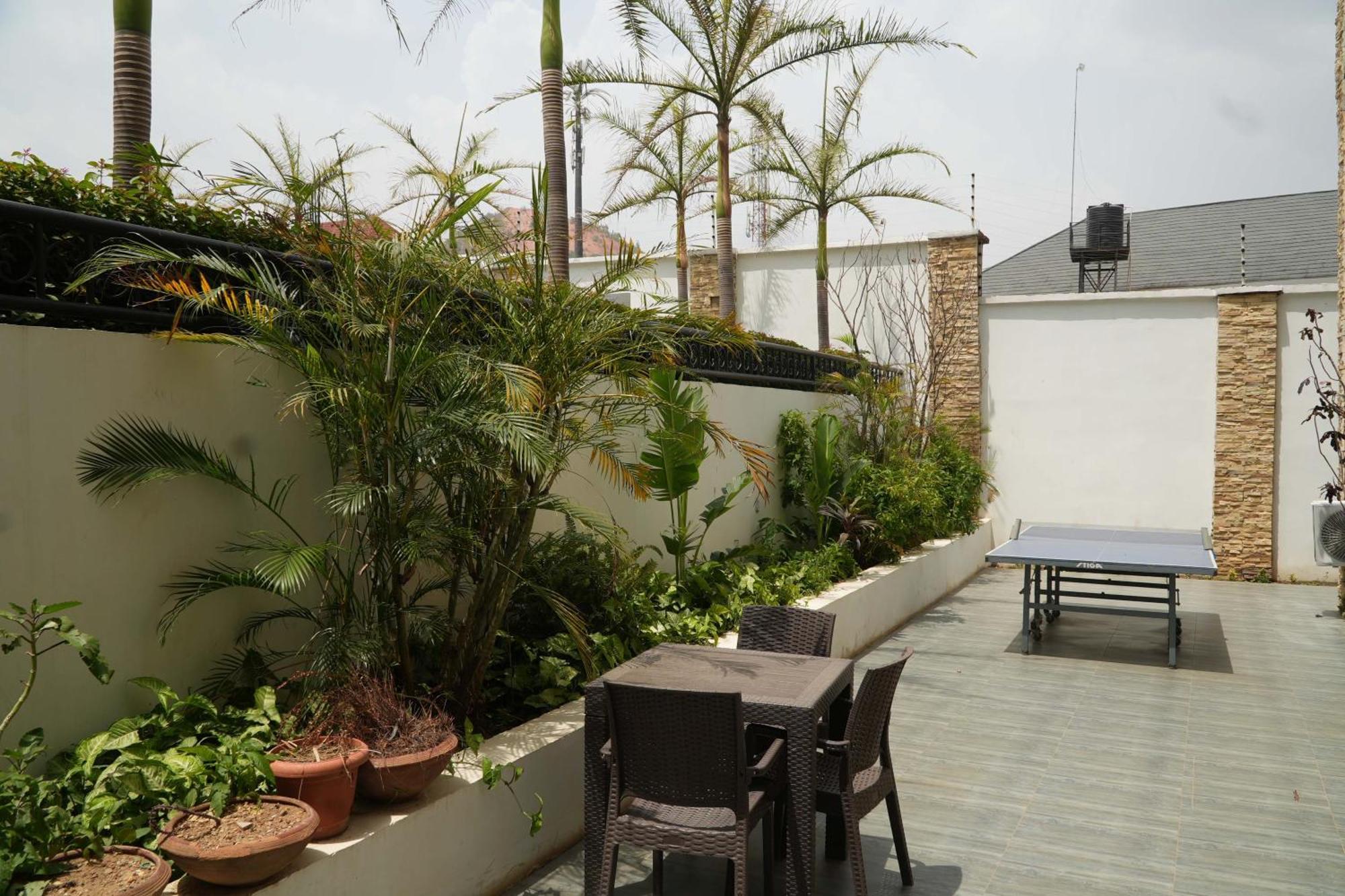 Amor Hotels Abuja Buitenkant foto