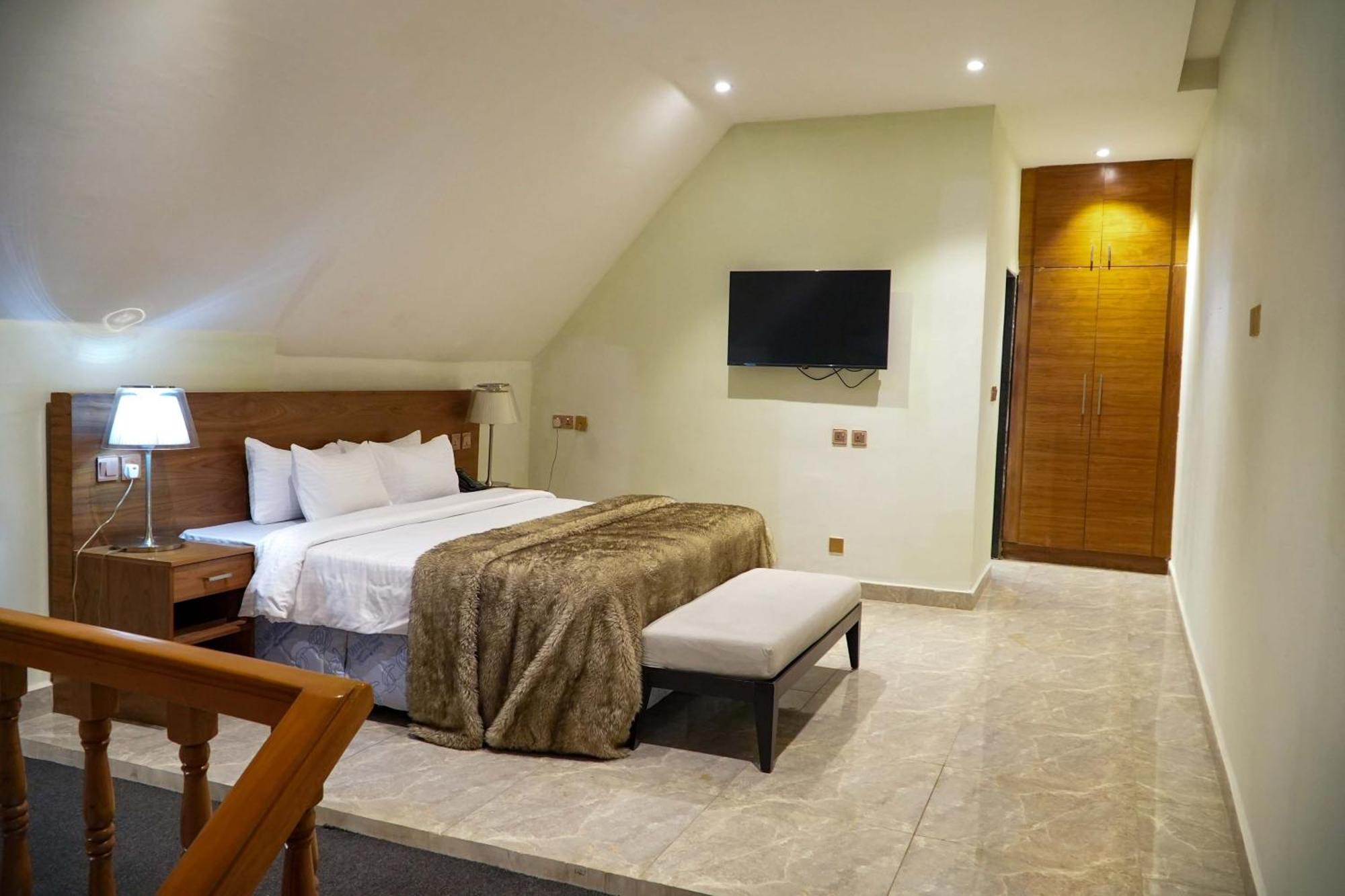 Amor Hotels Abuja Buitenkant foto