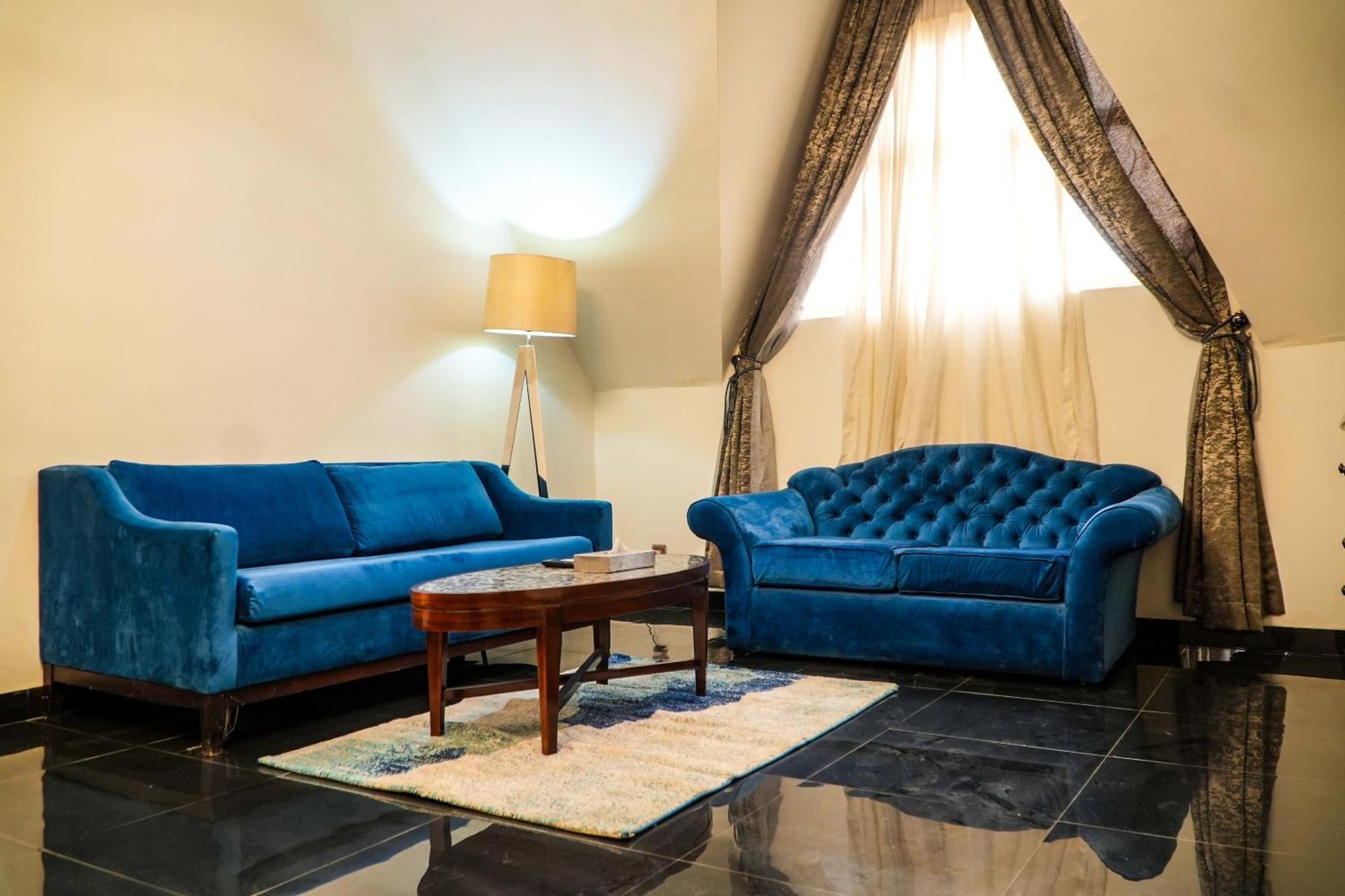 Amor Hotels Abuja Buitenkant foto